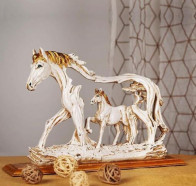 Attractive Horse Showpiece